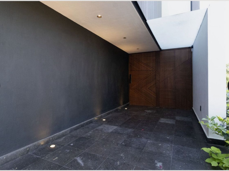 RESIDENCIA EN VENTA EN LAS CAÑADAS (4 Y 2)RI — foto 3