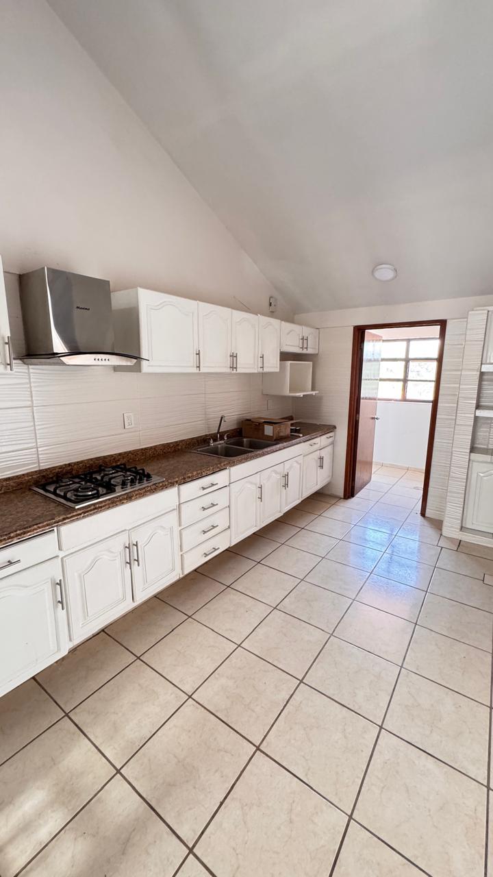 CASA EN VENTA EN LA COLONIA MONRAZ (4)RI — foto 3