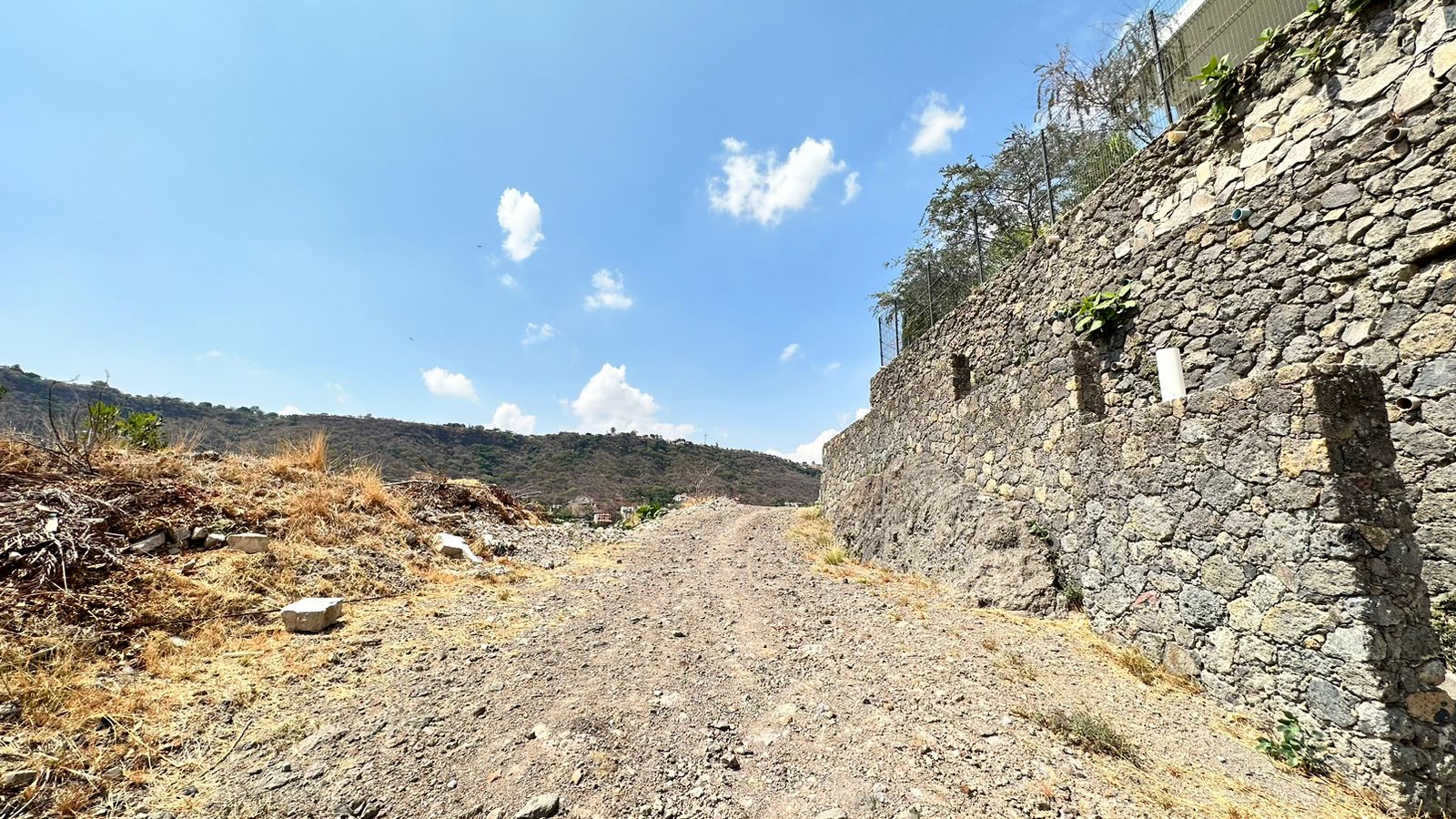 GRAN OPORTUNIDAD TERRENO EN VENTA CELTICA LAS CAÑADAS (4)RI — foto 2