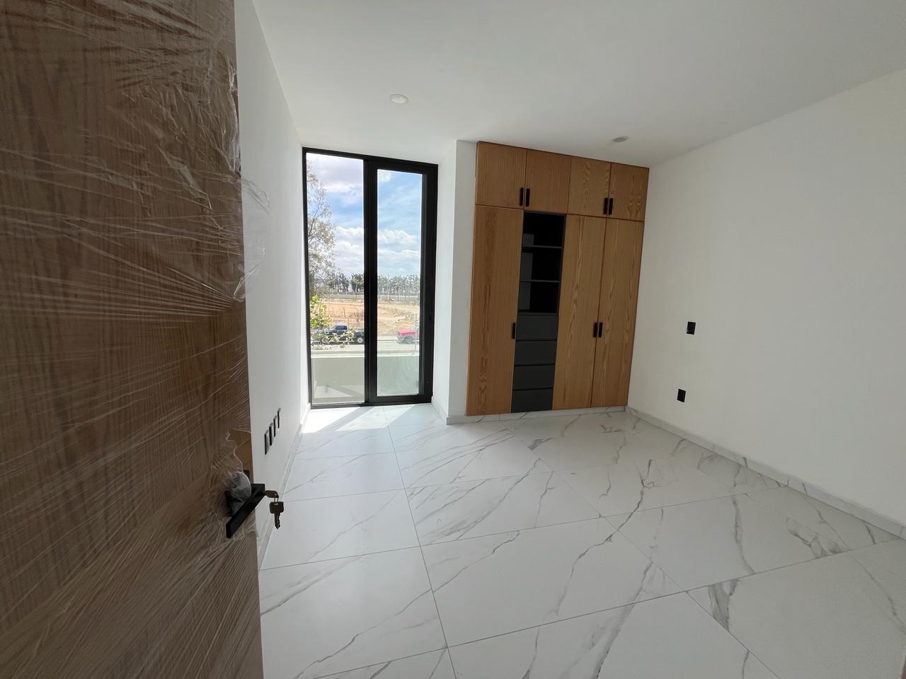 CASA EN VENTA EN VALLE IMPERIAL (3)RO — foto 3