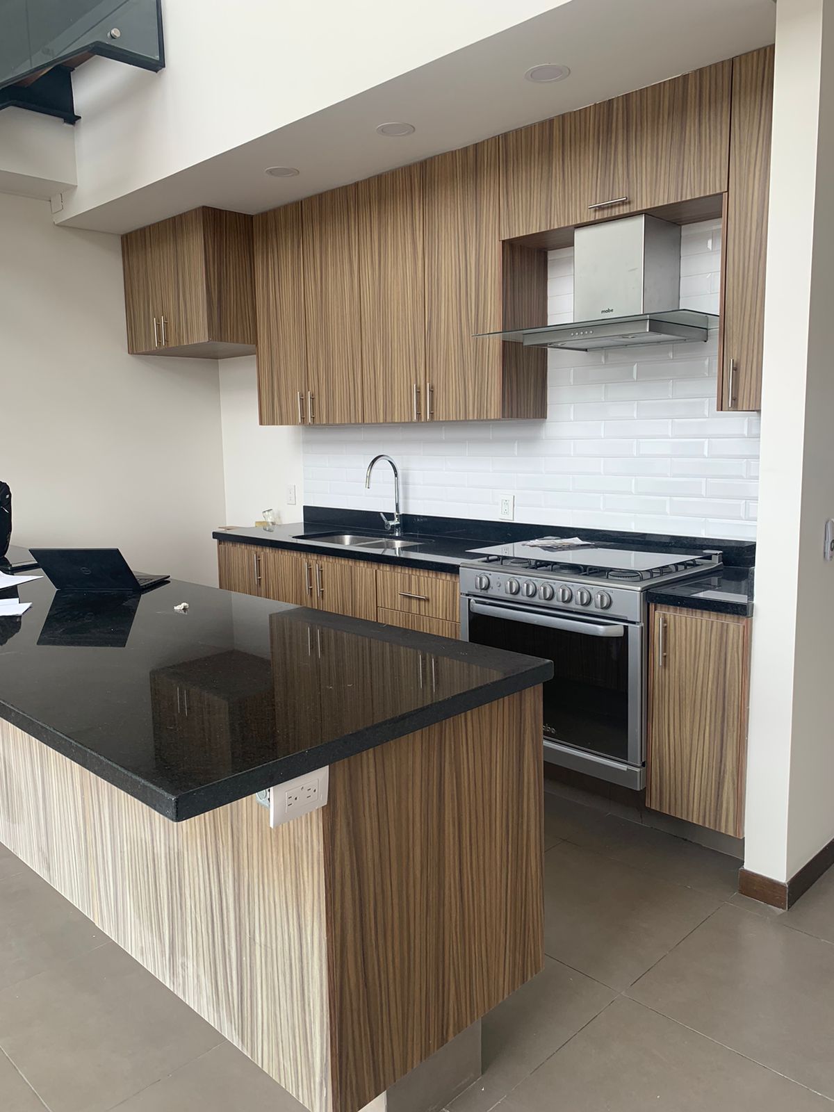 PENT HOUSE EN VENTA EN JARDINES DE LA PATRIA (3)RI — foto 3