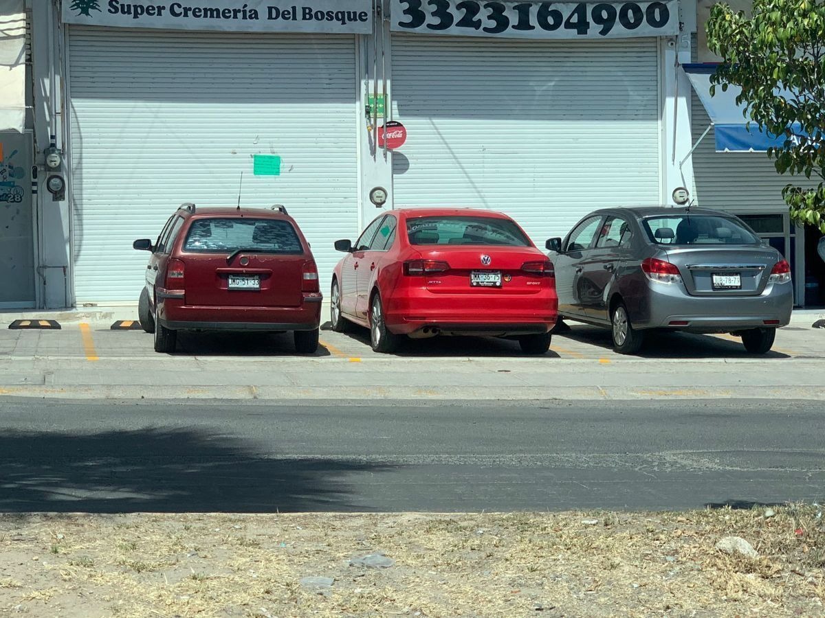 LOCALES EN VENTA EN BOSQUES DEL CENTINELA (4)RO — foto 3