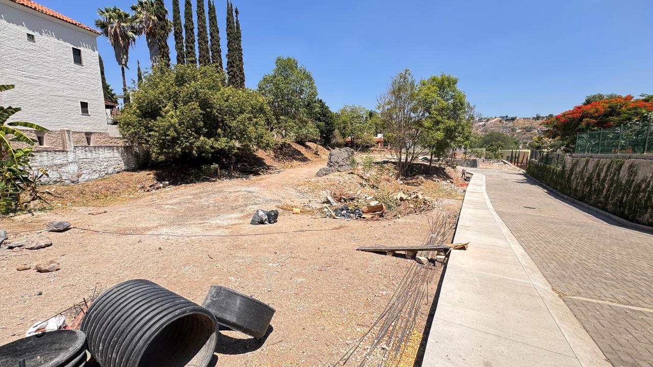 TERRENO EN VENTA EN LAS CAÑADAS (4)E