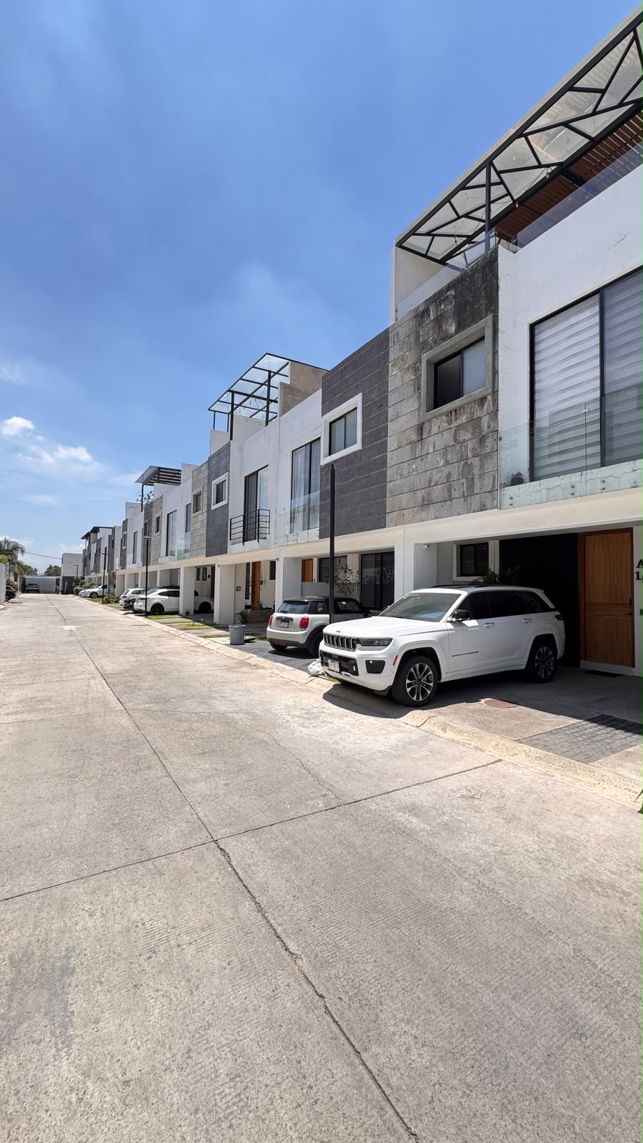 CASA EN RENTA  JARDINES DEL VALLE (R) — foto 3