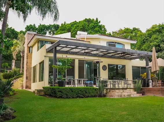 RESIDENCIA EN VENTA LAS CAÑADAS COUNTRY (4)E